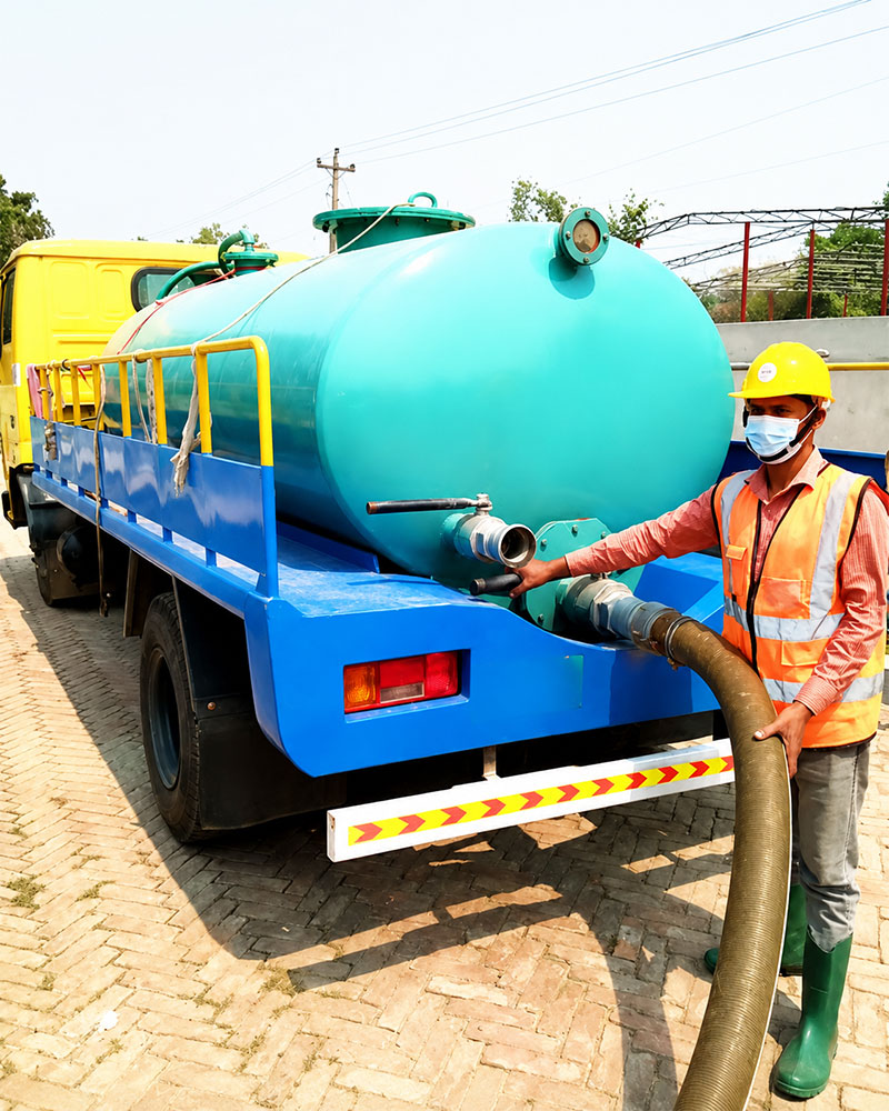 Industrial Septic Tank Cleaning
