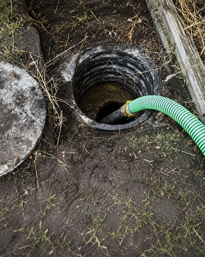 Construction Site Labour Camp Septic Tank Cleaning